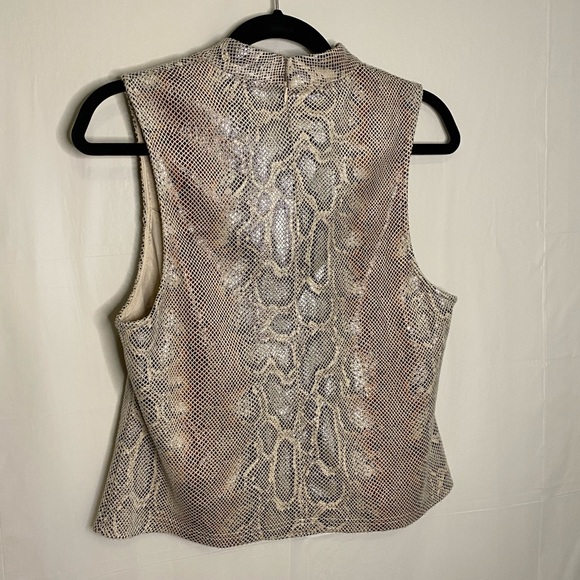 Urban Outfitters | Snake print cutout top - Picture 5 of 8